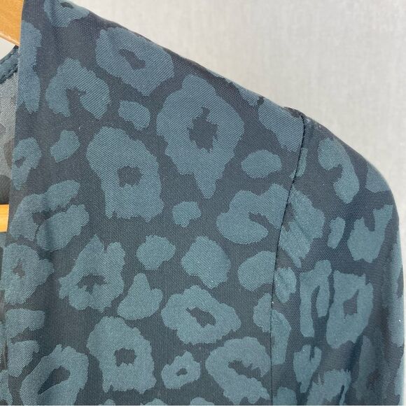 Show Me Your Mumu Black Animal Leopard Print Faux Wrap Blouse Top M - Picture 5 of 7
